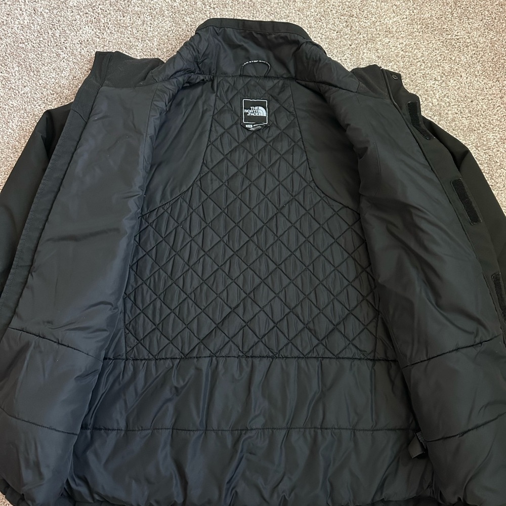 The North Face Men’s Black Apex Softshell Winter Jacket Size Medium - Picture 6 of 11